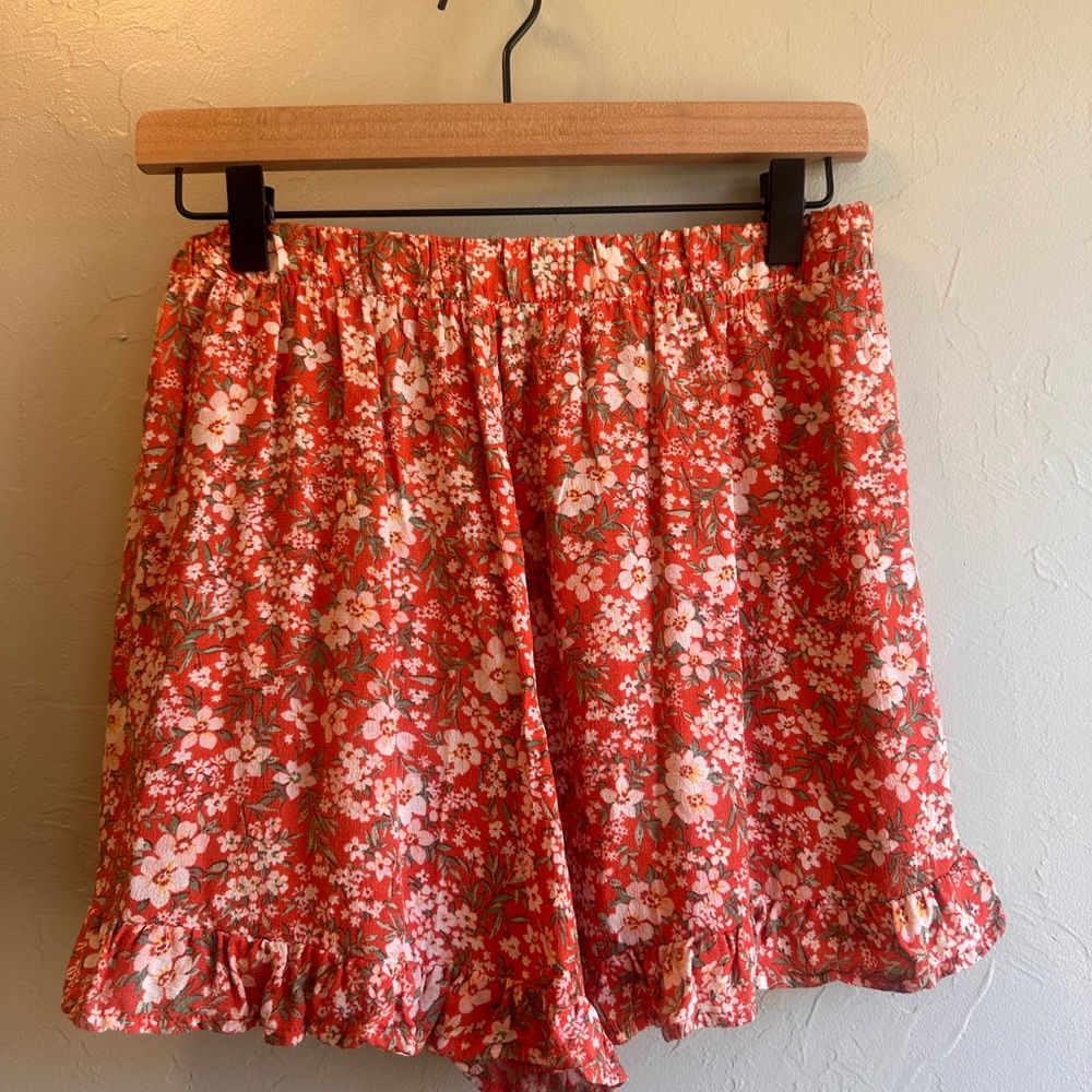 American Eagle Floral Shorts
